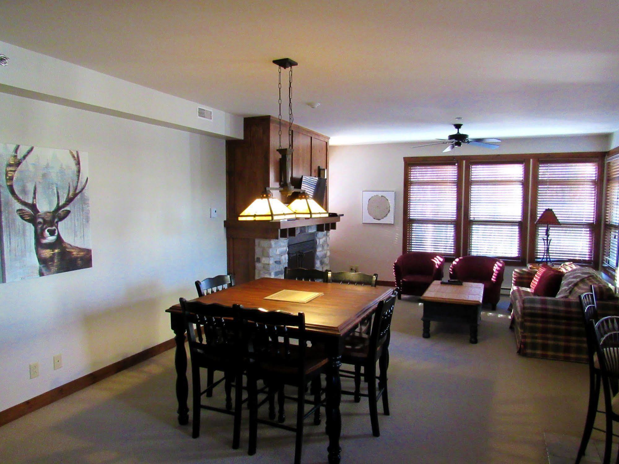 Appartamento Tremblant Les Eaux - Location Adp Mont-Tremblant Esterno foto