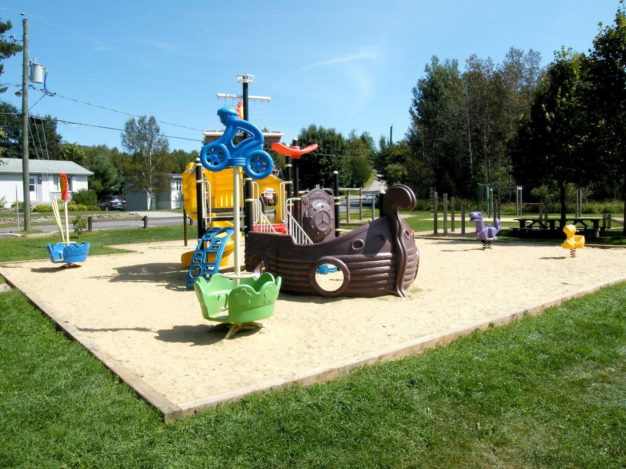 Appartamento Tremblant Les Eaux - Location Adp Mont-Tremblant Esterno foto